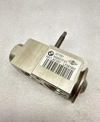 BMW X5 G05 Air conditioning (A/C) expansion valve 9496915 327581 LF561001