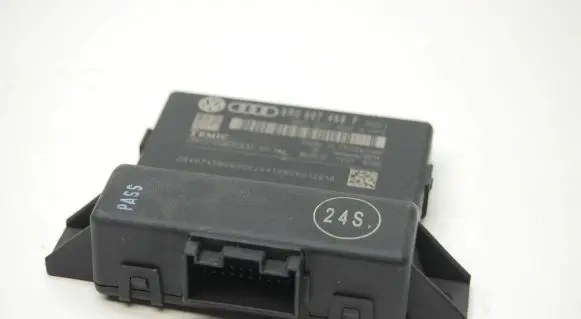 Audi Q5 SQ5 Gateway control module 8R0907468F