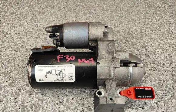 BMW 3 F30 F35 F31 Starter motor 8574102