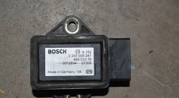 Fiat Stilo ESP acceleration yaw rate sensor 0265005241 0012364 46803379