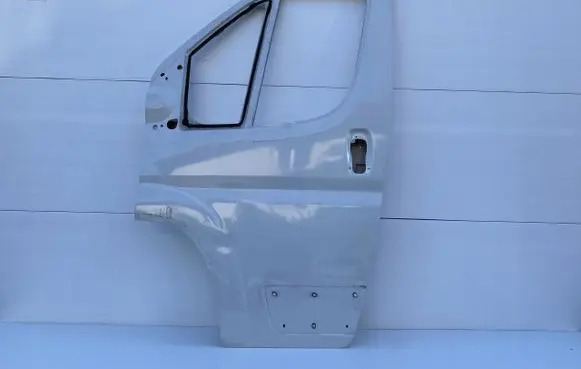 Fiat Ducato Front door 984123112R
