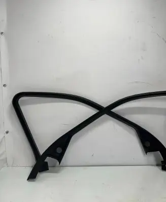 BMW X5 E70 Rubber seal front coupe door 51337129712