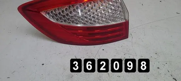 Ford Mondeo MK IV Rear/tail lights # 7S7113405B