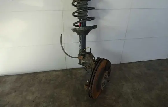 Subaru Forester SJ Front wheel hub spindle knuckle