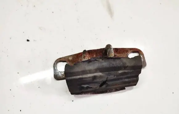 Audi 80 90 S2 B4 Front door lock loop/hook striker 