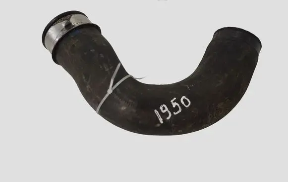 Volkswagen PASSAT B6 Air intake hose/pipe