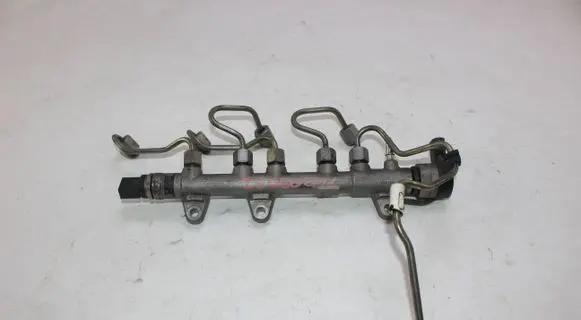 BMW X1 F48 F49 Fuel main line pipe 8579239 000387 0445214370