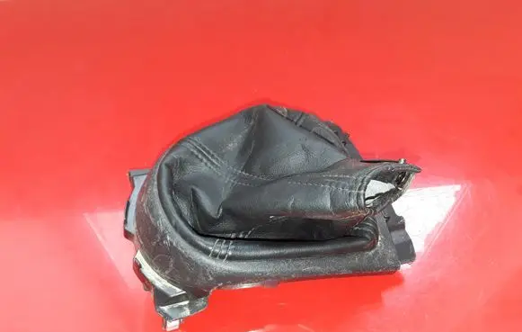 Citroen C-Crosser Gear lever shifter trim leather/knob 8015A009ZZ