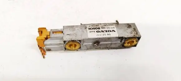 Volvo V70 Airbag deployment crash/impact sensor 9452777