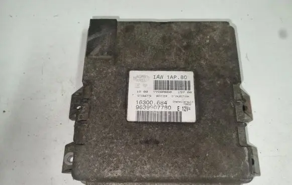 Peugeot 206 Engine control unit/module 9639907780 16300684 IAW1AP80