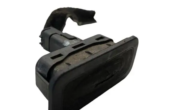Renault Megane II Tailgate opening switch 8200076256 88000001