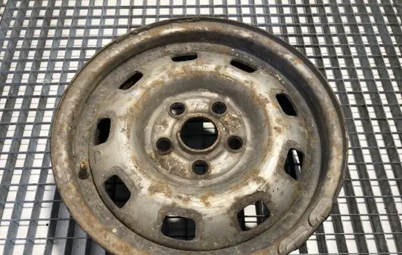 Volkswagen Transporter - Caravelle T4 R15 steel rim 