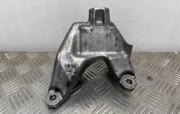 Audi Q5 SQ5 Engine mounting bracket 8W0199307L