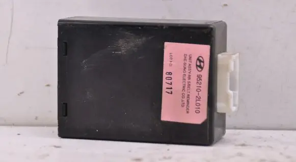 Hyundai i30 Other devices 952102L010