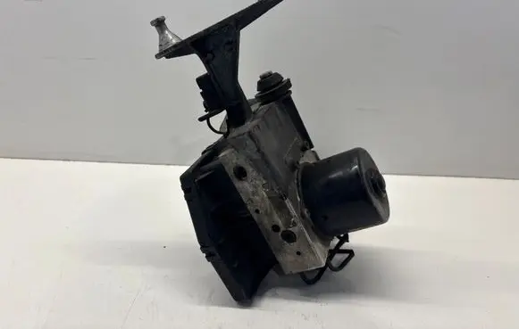 Mercedes-Benz C W203 ABS Pump A2035451632 10094715133