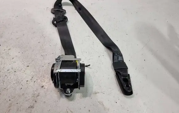 Skoda Superb B6 (3T) Front seatbelt 3T2857701 1000072 609846900