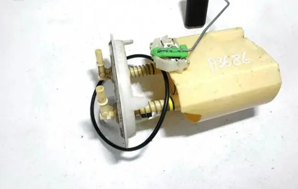 Dacia Duster Fuel level sensor 