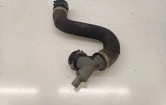 Audi A8 S8 D4 4H Engine coolant pipe/hose 4H0121055AG
