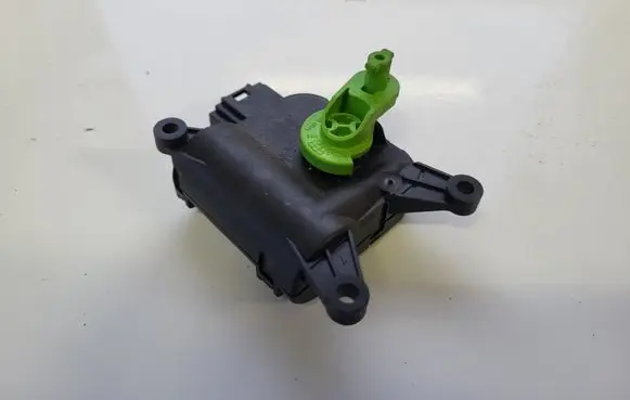 Seat Exeo (3R) A/C air flow flap actuator/motor 