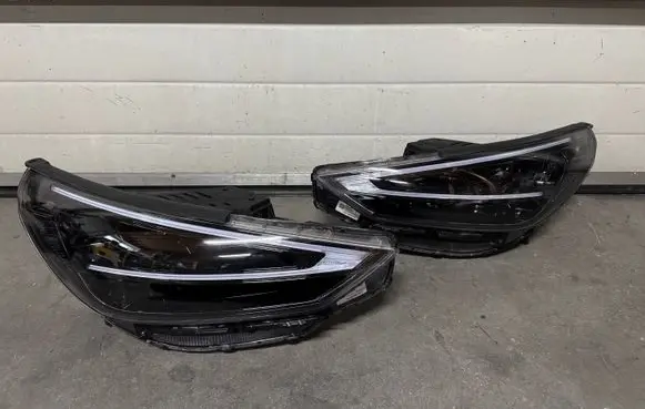 Hyundai i30 Headlights/headlamps set 92101G4600 92102G4600