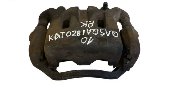 Nissan Qashqai+2 Front brake caliper