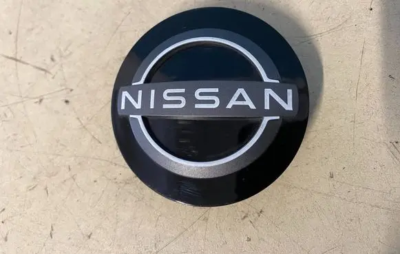 Nissan Qashqai J12 Original wheel cap 403426RA1A 403426RL6A 403425NY6A