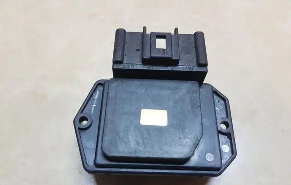 Mitsubishi Pajero Heater blower motor/fan resistor 4993002110