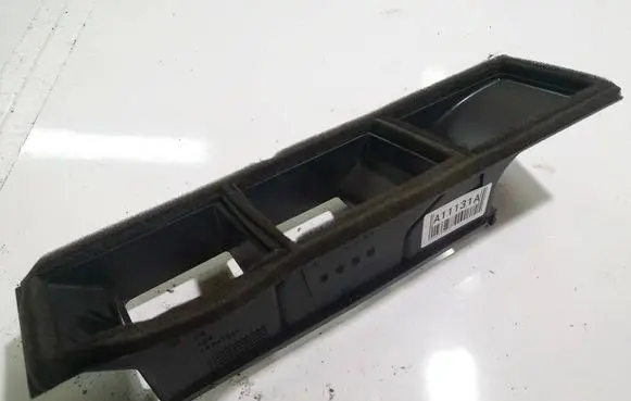 Volkswagen Golf V Other interior part 1K1819347