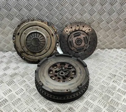 Mercedes-Benz Sprinter W907 W910 Clutch set kit A0002520300 A0002501000
