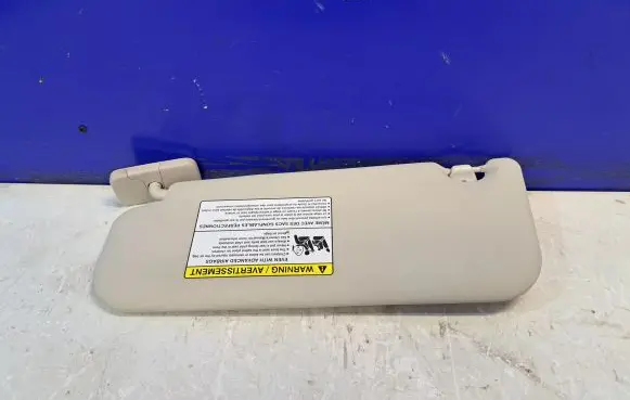 Jaguar XE Sun visor GX7304100 GX7304100M