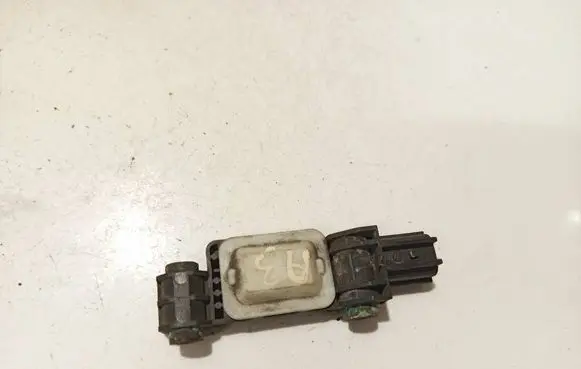 Audi A4 S4 B7 8E 8H Airbag deployment crash/impact sensor 8E0959651A 010552080105