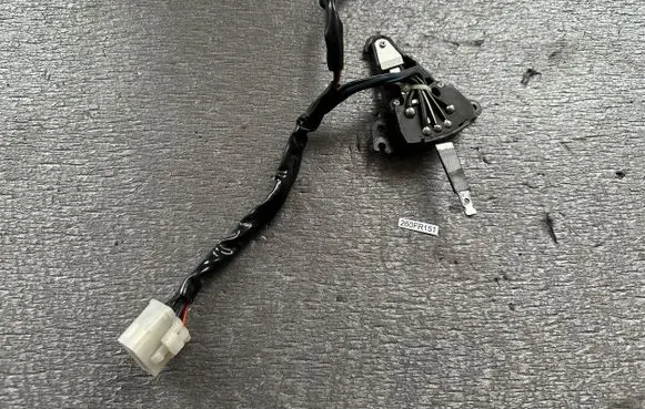 Nissan Patrol 260 Heater control cables 27660G9600