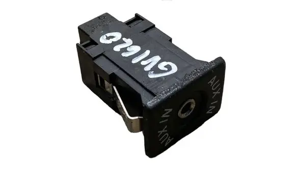Volkswagen Golf VI AUX in-socket connector 5M0035724