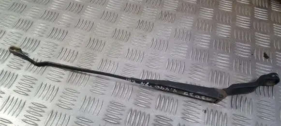 Volvo S40, V40 Front wiper blade arm