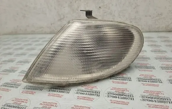 Front indicator light