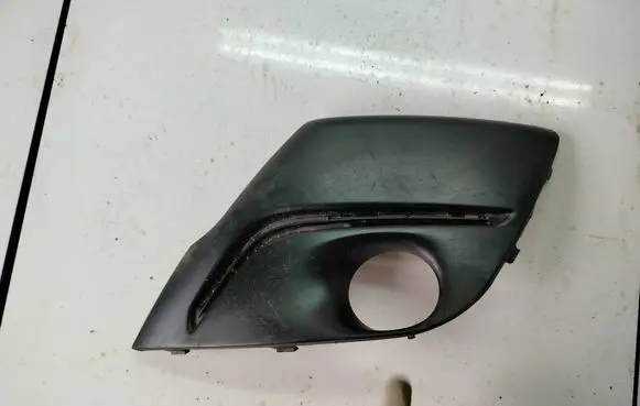 Front bumper lower grill