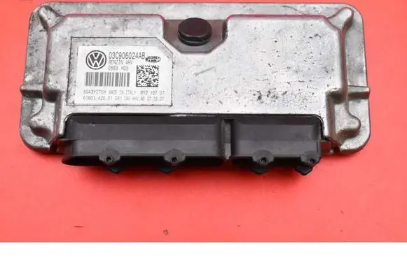 Skoda Fabia Mk2 (5J) Engine control unit/module ECU 03C906024AB