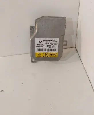 Renault Kangoo II Airbag control unit/module 8201025625 2840211503 85WQG06A1Y3