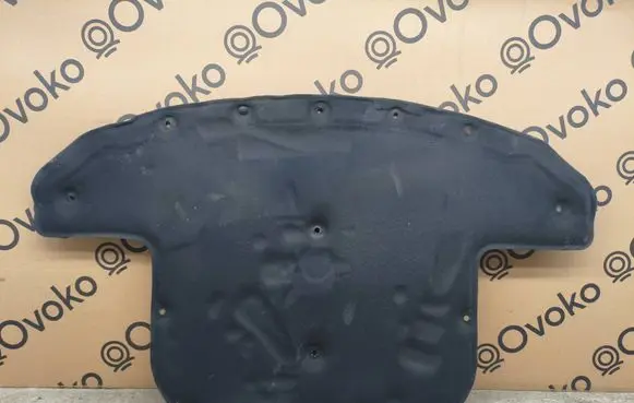 Mercedes-Benz C W205 Engine bonnet/hood sound/heat insulation 