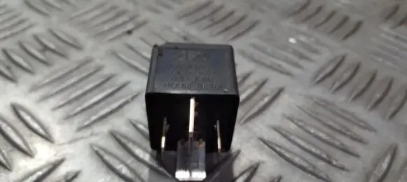 Volkswagen Golf IV Other relay 7m0951253a