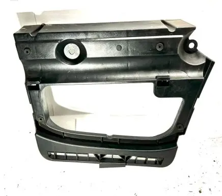 Trunk/boot lower side trim panel