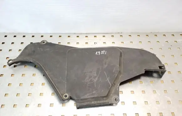 Renault Kangoo I Timing belt guard (cover) 7700116018