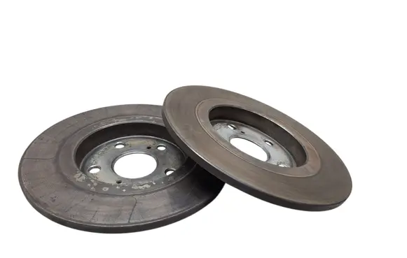 Toyota Avensis T270 Rear brake disc 4243105070