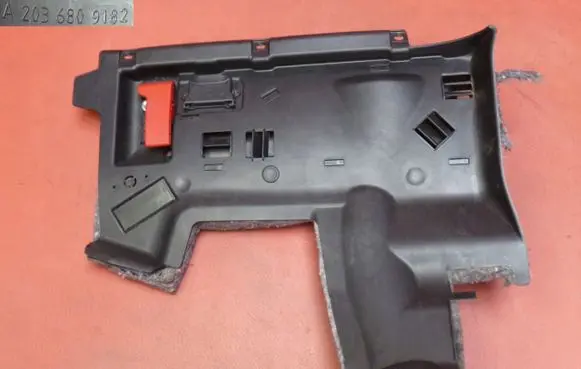 Mercedes-Benz C W203 Dashboard lower bottom trim panel A2036809182