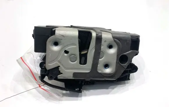 Ford Ecosport Front door lock GN15A219A64EB