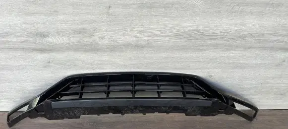 Volvo XC90 Front bumper splitter molding 32345457
