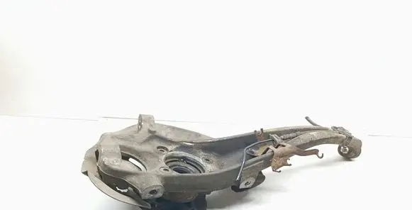 Porsche Cayenne (92A) Front wheel hub spindle knuckle