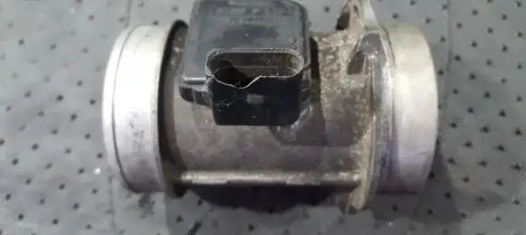 Audi A6 S6 C5 4B Mass air flow meter afh70m28 afh70m-28