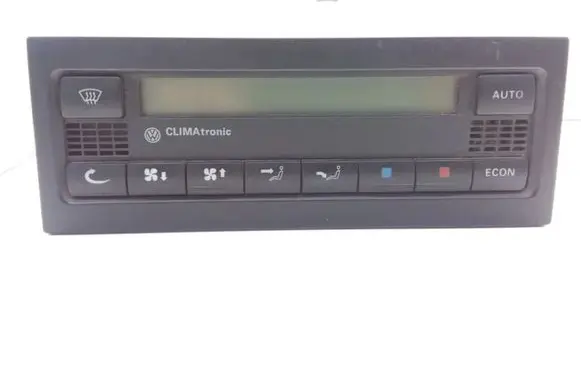 Volkswagen PASSAT B5 Climate control unit