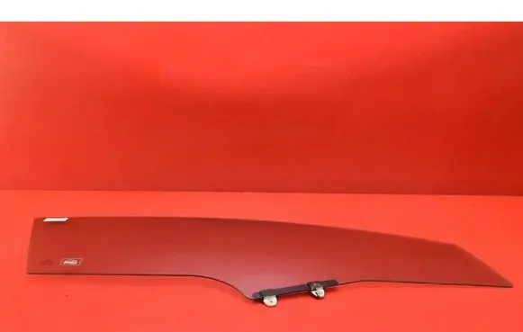 Honda Civic IX Front door window glass four-door